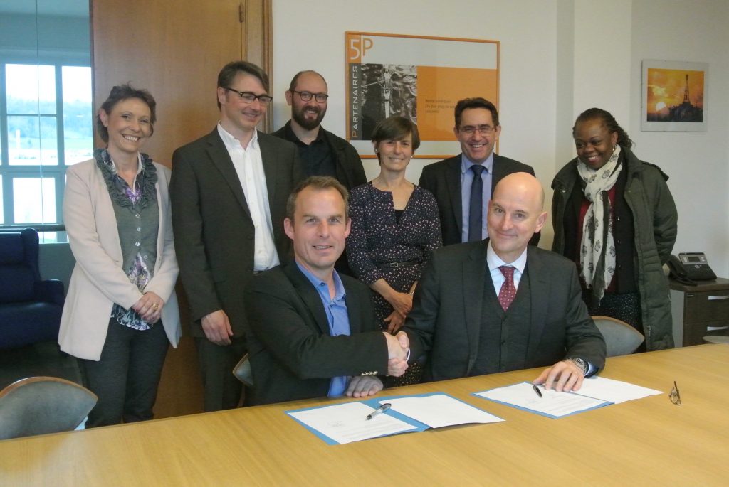 Signature de la convention entre le Lycée Professionnel de Montbard et la Métal'Valley